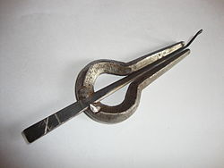 The Morsing/Morchang/Murchang is an Indian and Nepalese version of the jaw harp, an ancient instrument found in musical cultures around the world. The playing technique consists of holding the metal tongue between the teeth, plucking it and modulating the sound by using the mouth as a resonant chamber. The tongue and breath control can be used to produce more overtones. It is played as a solo instrument & as an accompaniment to folk instruments in RajasthAn & Gujarat. It is also played in the classical Carnatic style alongside the Mridangam, Ghatam and Kanjira. In the latter case, some of the mnemonic syllables are actually spoken without the sounds being recognised as such. Since a Morsing may damage the tongue or teeth of untrained players, a Vietnamese Dan Moi which can be held outside the mouth and over the lips, is a better option for beginners.